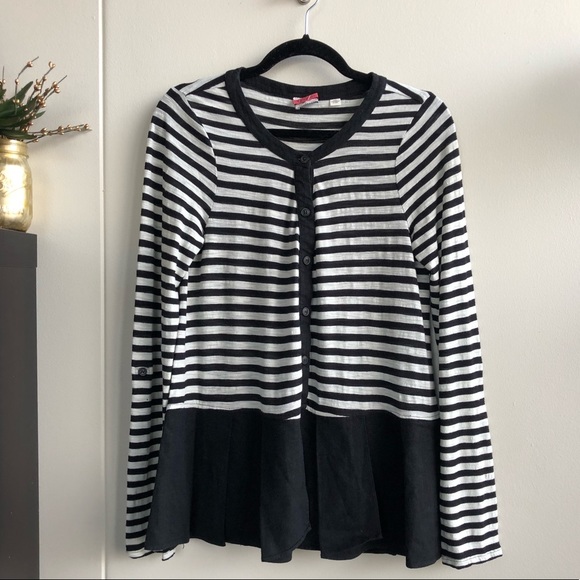 Postmark Buttondown Peplum Top from Anthropologie - Picture 5 of 6